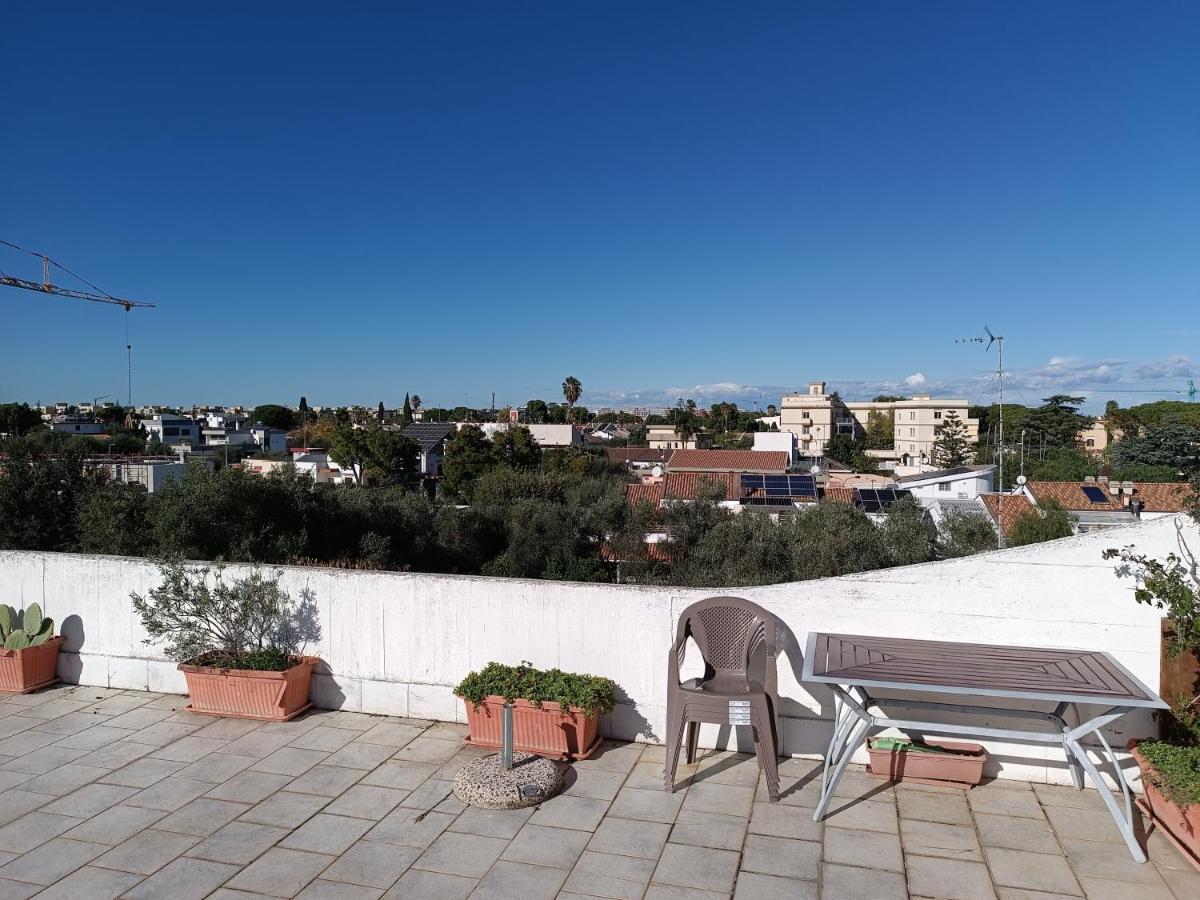 The Terrace Of The Artists Apartment Бари Экстерьер фото
